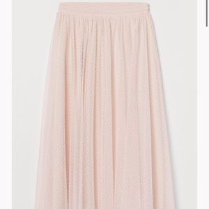 NWOT H&M pink polka dot skirt